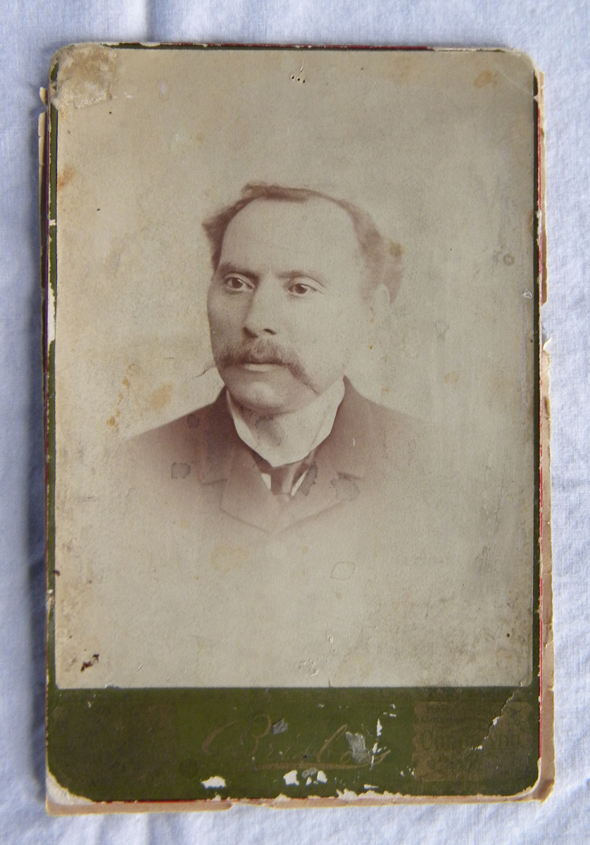 Cabinet Card