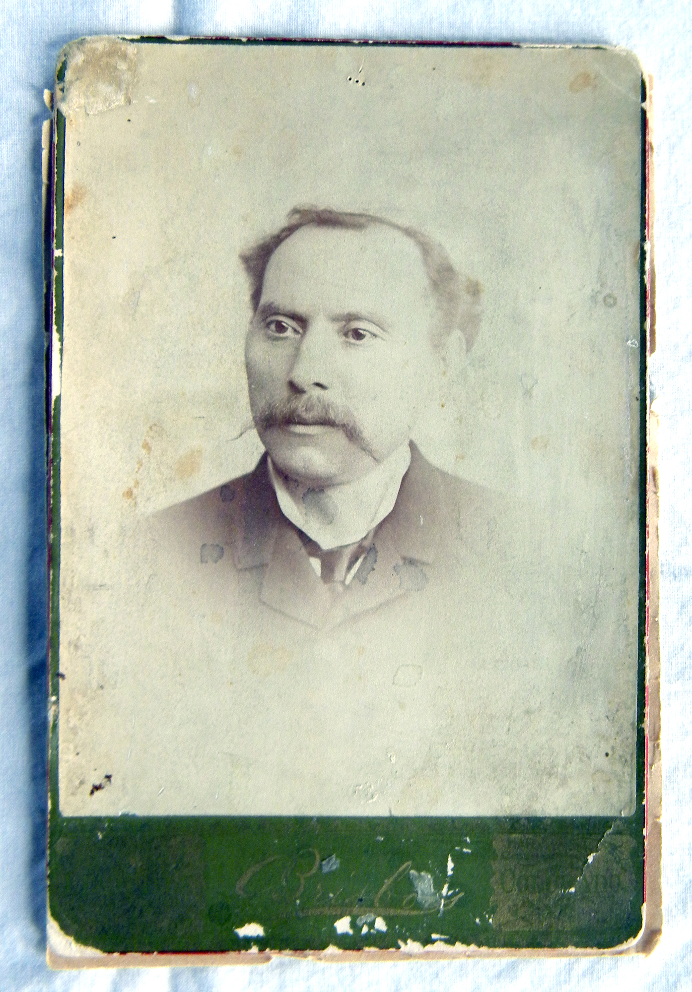 Cabinet Card