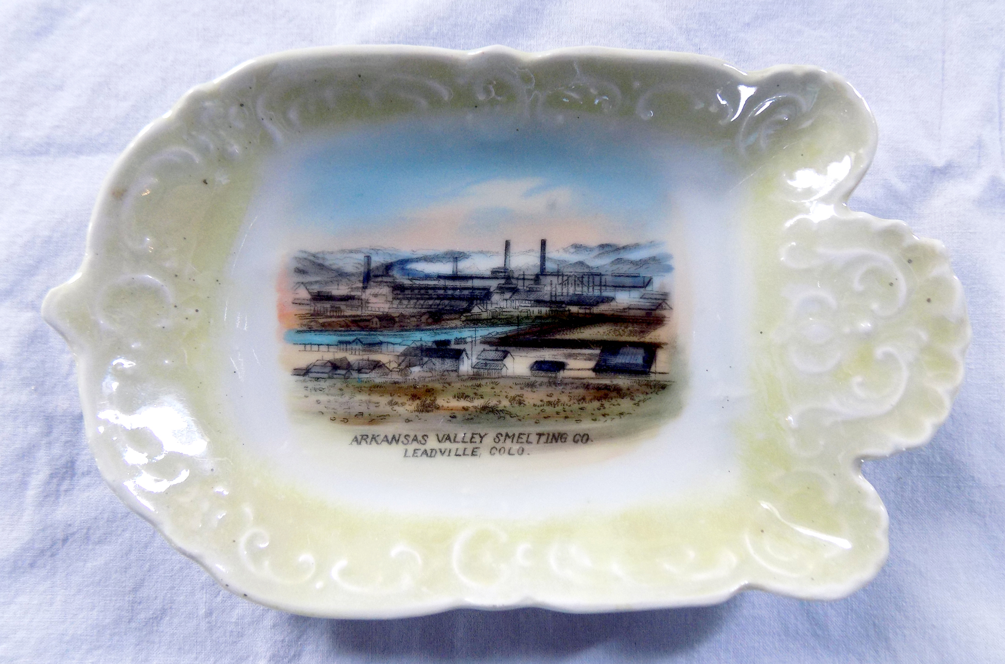 Souvenir Dish