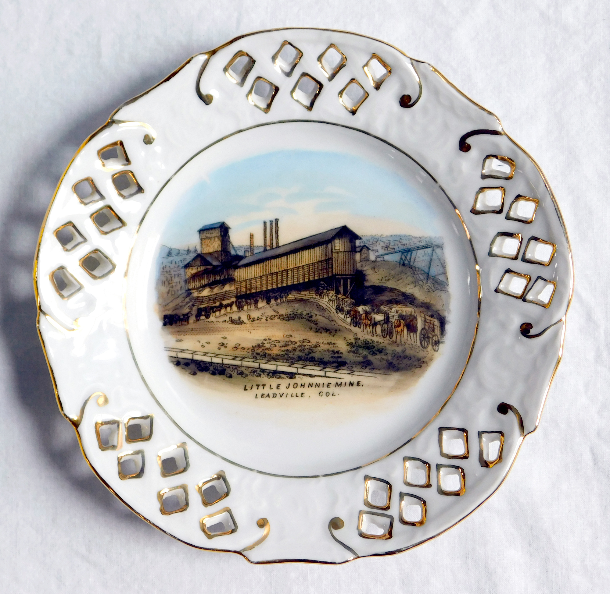 Souvenir Dish