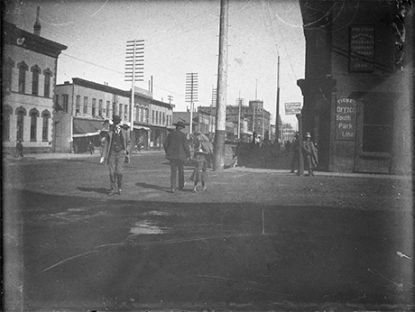 This photo shows the 600 block range of Harrison Avenue. See the next photo for details of Amter’s buildings.