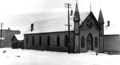 Photo of the exterior of Temple Israel in 1929.